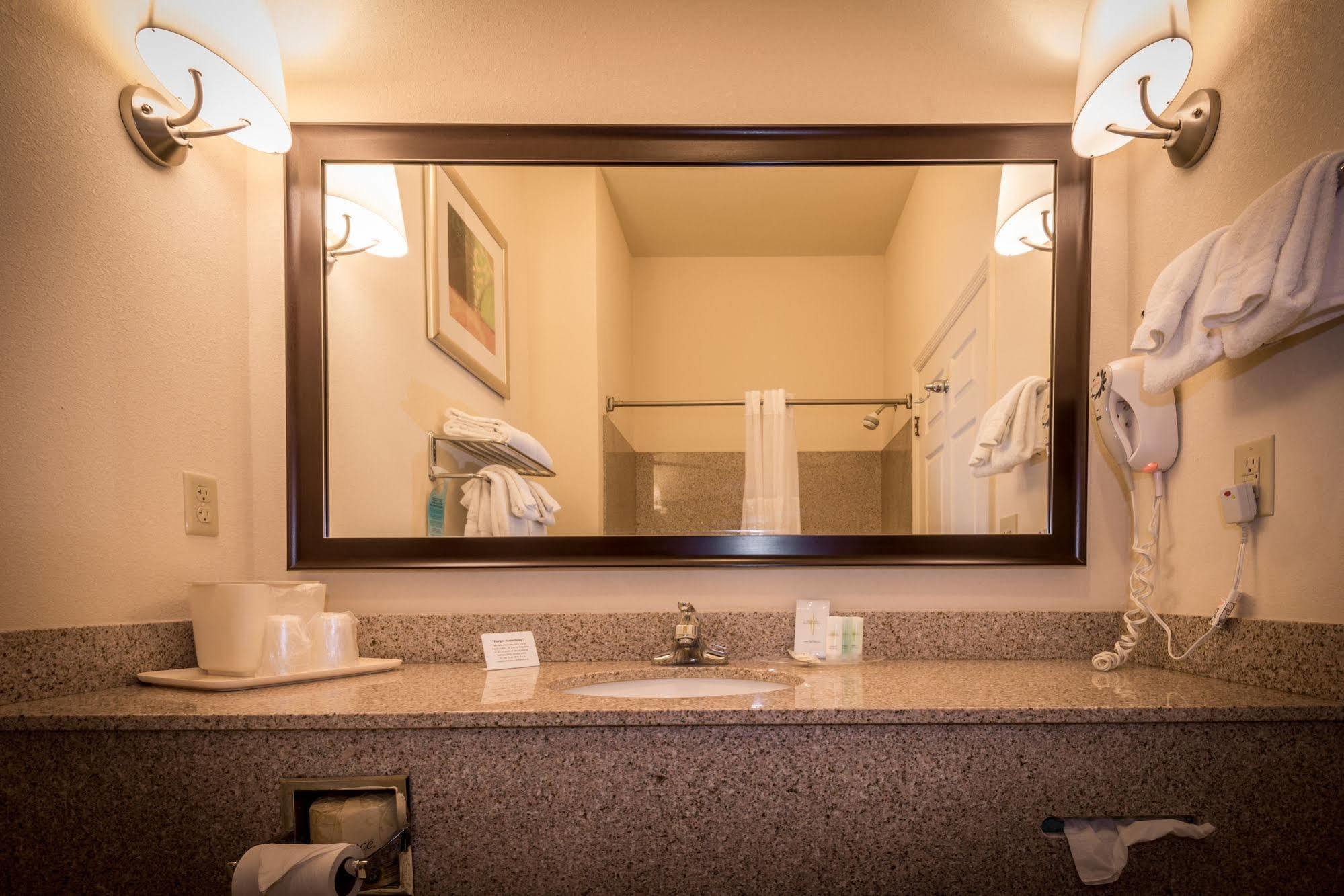Best Western Dothan Inn & Suites Exteriör bild