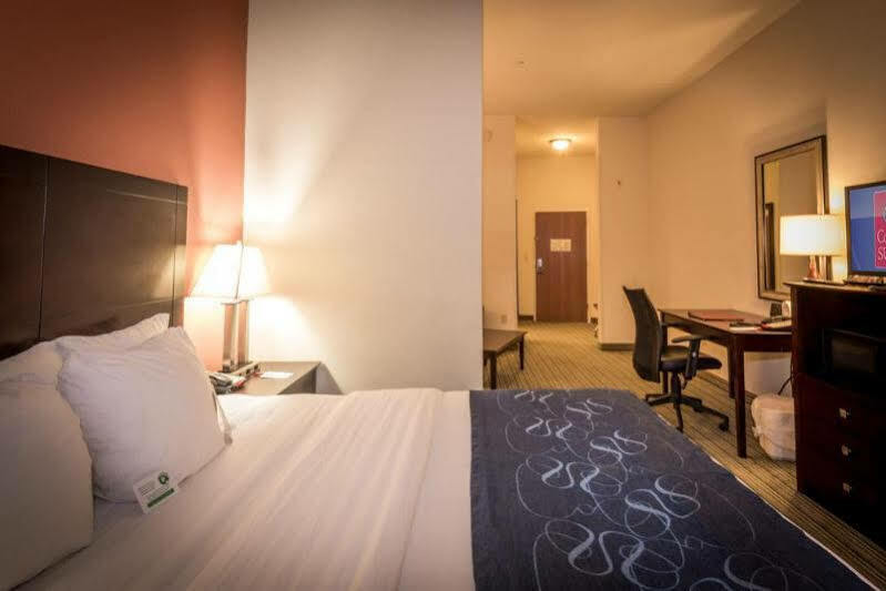 Best Western Dothan Inn & Suites Exteriör bild