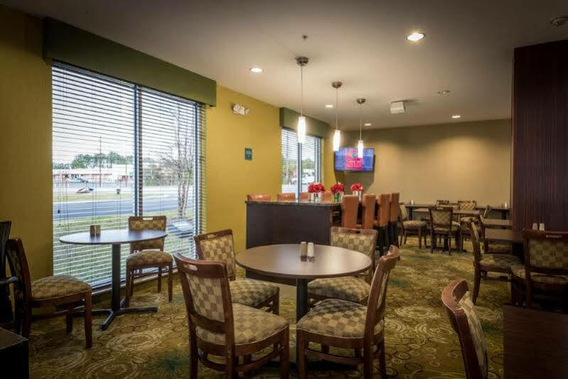 Best Western Dothan Inn & Suites Exteriör bild
